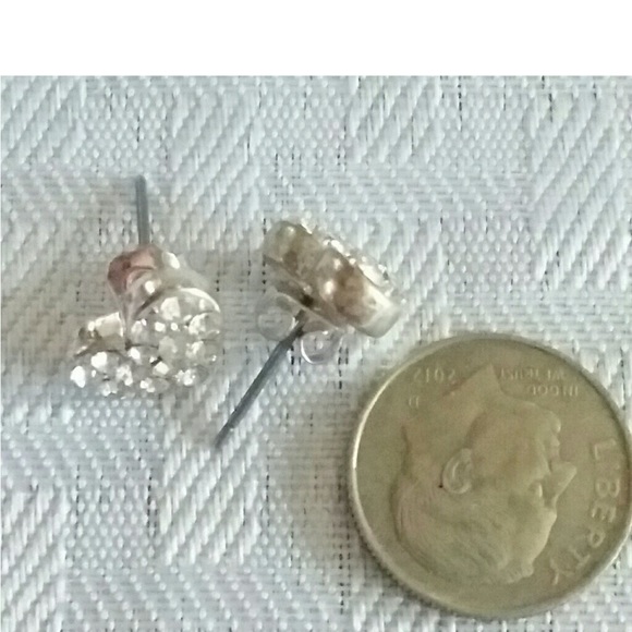 White Crystal Heart Drop Studded Earrings - Picture 3 of 4